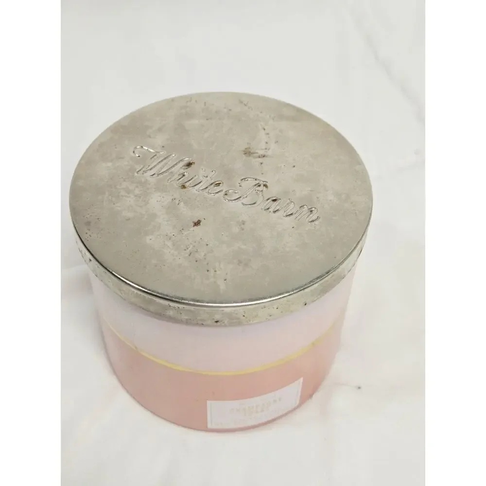 New White Barn Champagne Toast Scented 3 Wick Candle Burns 25-45 Hrs 14.5oz - Picture 2 of 5